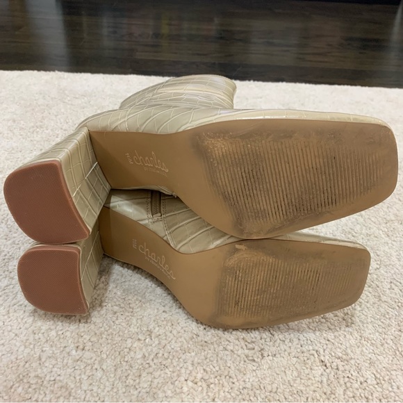 Charles by Charles David - Teigan Boots - Picture 4 of 6